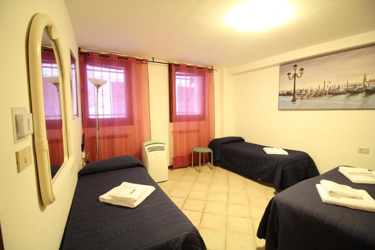 Veneziacentopercento Apartments & Rooms Ngoại thất bức ảnh