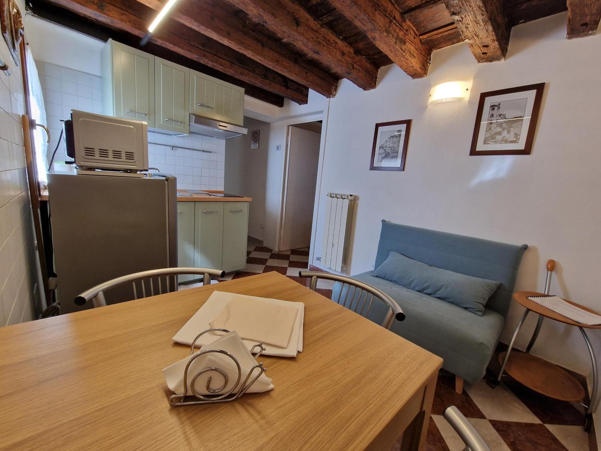 Veneziacentopercento Apartments & Rooms Ngoại thất bức ảnh